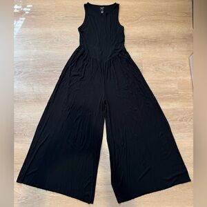 NWOT American Eagle Outfitters Black Sleeveless Wide-Leg Jumpsuit